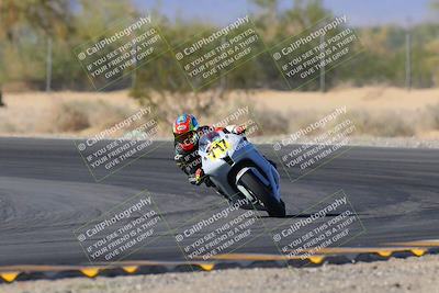 media/Oct-30-2022-CVMA (Sun) [[fb421c3cec]]/Race 16 Amateur Supersport Middleweight/